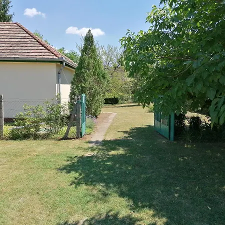 Holiday home Nefelejcs Haz Balatonszemes
